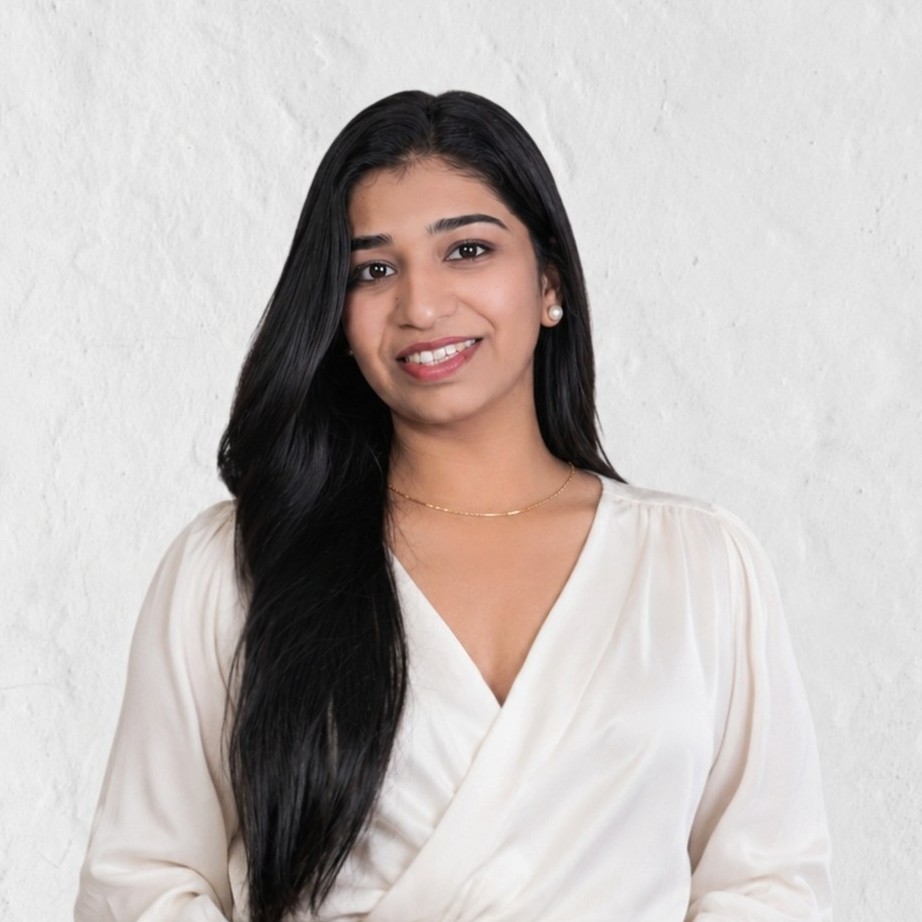 Dr. Akshita Gangwal